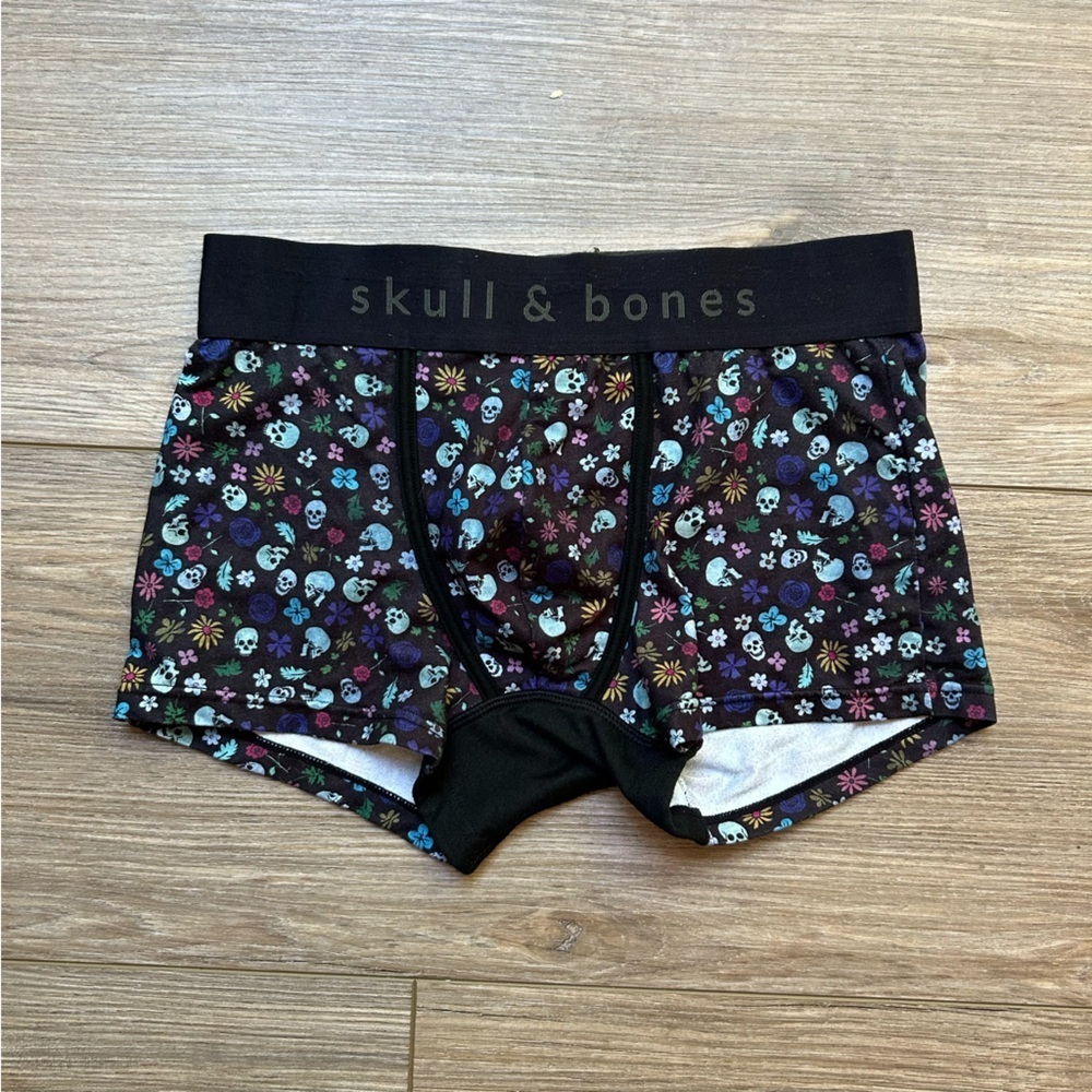 Skull & Bones | Hand Painted Logo Trunk in Black  (X-Small)